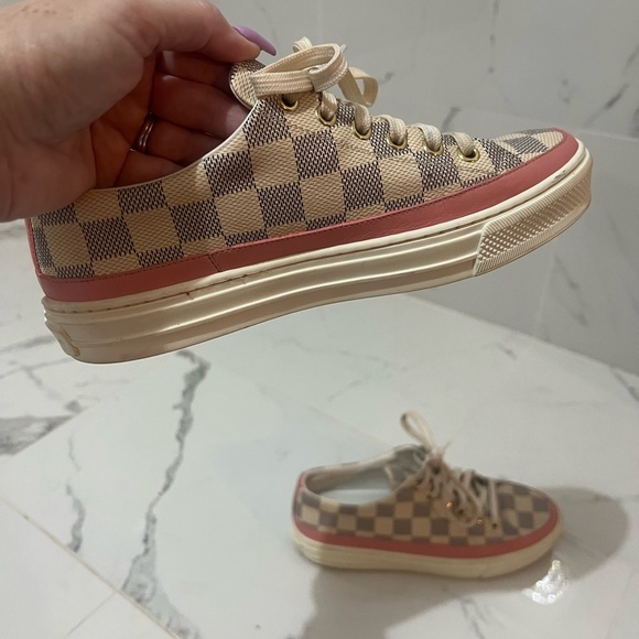 Authentic Louis Vuitton Sneakers - Picture 6 of 6